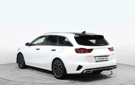 Kia Ceed 1.50 робот, фото №1