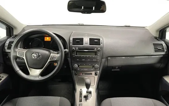 Toyota Avensis 1.80 вариатор, фото №1