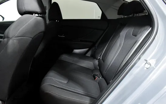 Hyundai Elantra 1.60 автомат, фото №1