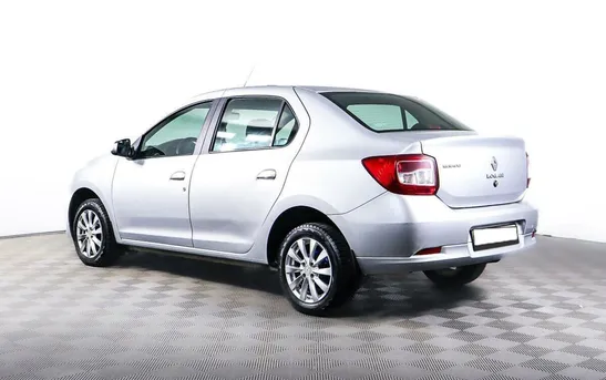 Renault Logan 1.60 автомат, фото №1