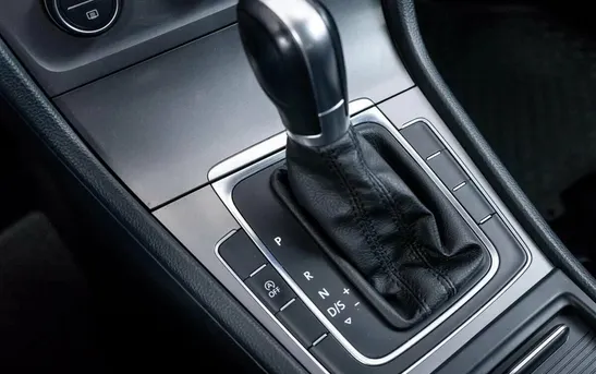 Volkswagen Golf 1.40 робот, фото №1