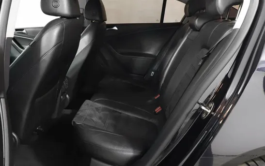 Volkswagen Passat 1.80 робот, фото №1