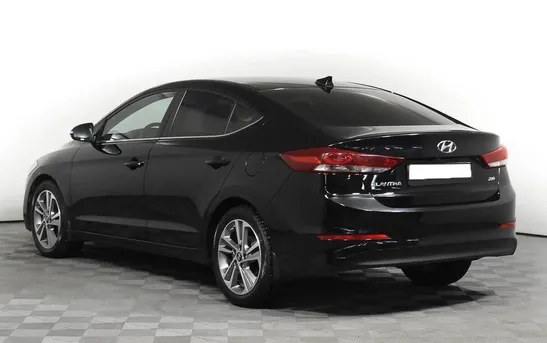 Hyundai Elantra 2.00 автомат, фото №1