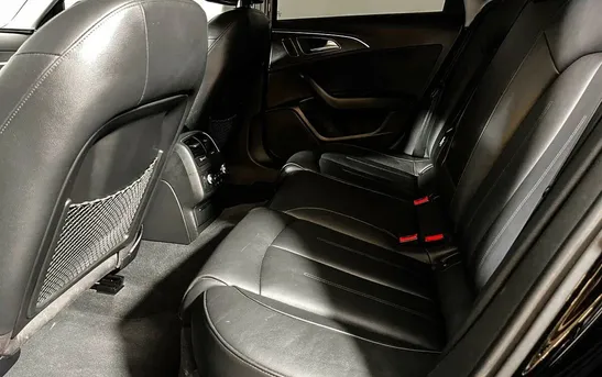 Audi A6 2.00 робот, фото №1