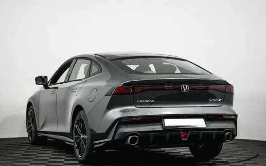 Changan UNI-V 1.50 робот, фото №1