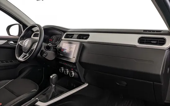 Renault Arkana 1.30 вариатор, фото №1