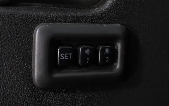 Nissan Pathfinder 3.00 автомат, фото №1