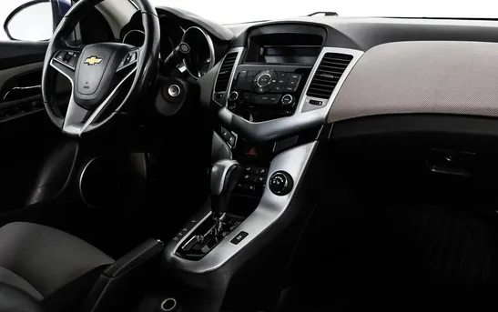 Chevrolet Cruze 1.60 автомат, фото №1