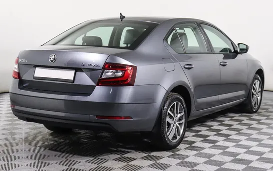 Skoda Octavia 1.60 механика, фото №1