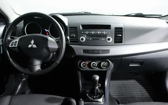 Mitsubishi Lancer 1.50 механика, фото №1