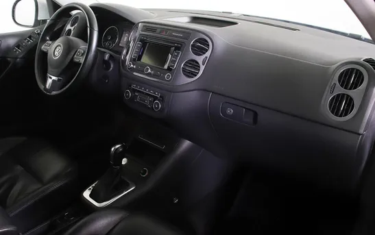 Volkswagen Tiguan 2.00 автомат, фото №1