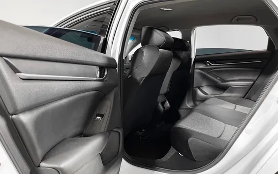 Honda Accord 1.50 вариатор, фото №1