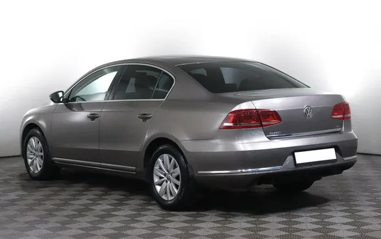 Volkswagen Passat 1.80 робот, фото №1
