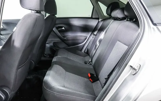 Volkswagen Polo 1.60 механика, фото №1