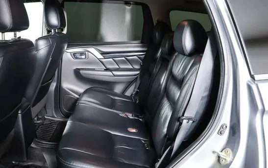 Mitsubishi Pajero Sport 2.40 автомат, фото №1