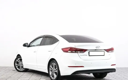 Hyundai Elantra 2.00 автомат, фото №1