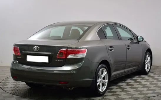 Toyota Avensis 1.80 вариатор, фото №1