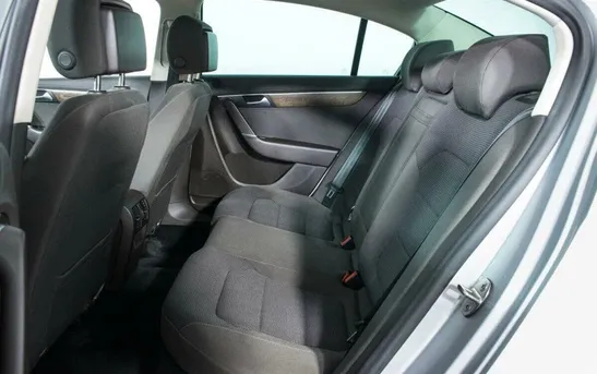 Volkswagen Passat 1.80 робот, фото №1