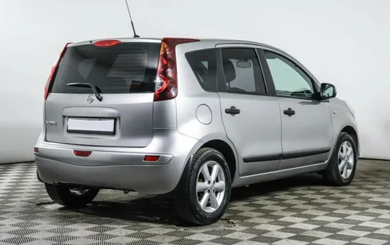 Nissan Note 1.60 автомат, фото №1