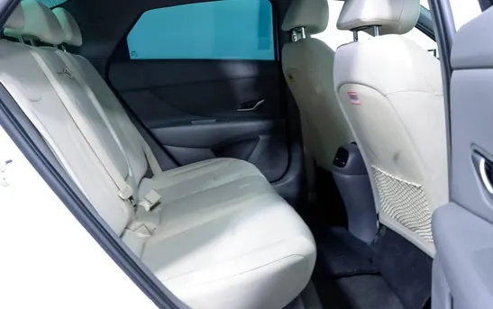 Hyundai Elantra 1.60 автомат, фото №1