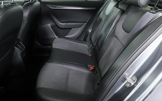 Skoda Octavia 1.60 механика, фото №1