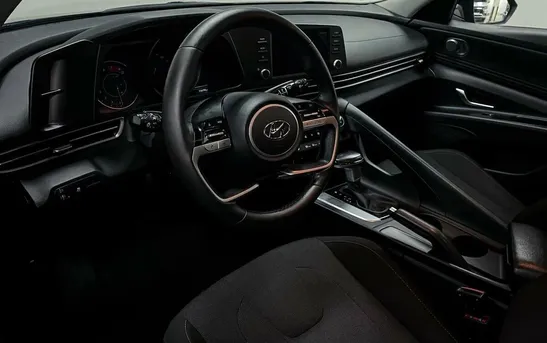 Hyundai Elantra 2.00 автомат, фото №1