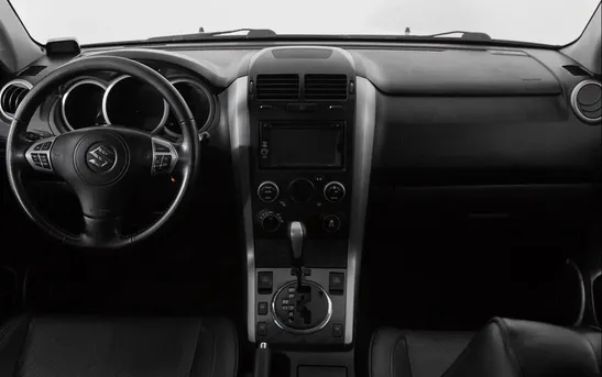 Suzuki Grand Vitara 2.00 автомат, фото №1