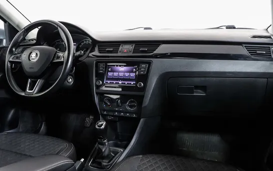 Skoda Rapid 1.60 механика, фото №1