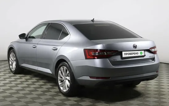 Skoda Superb 2.00 робот, фото №1