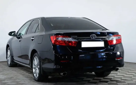 Toyota Camry 2.50 автомат, фото №1