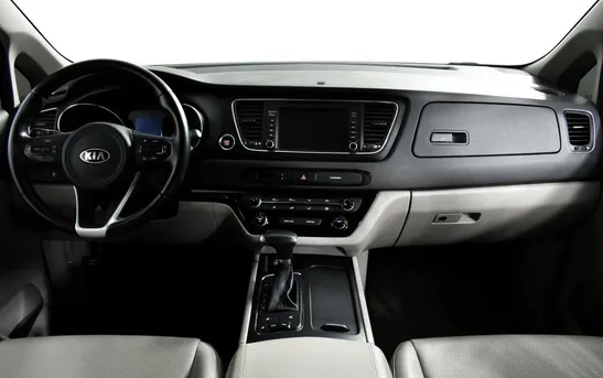 Kia Carnival 2.20 автомат, фото №1