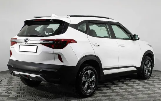 Kia Seltos 1.60 автомат, фото №1