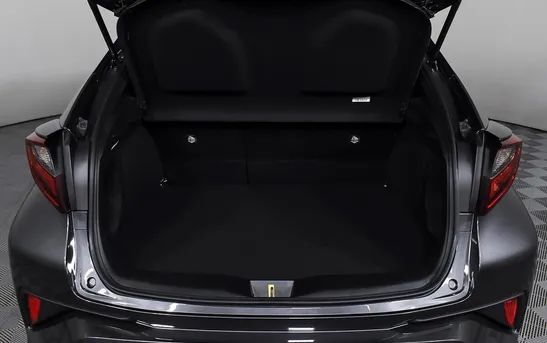 Toyota C-HR 2.00 вариатор, фото №1