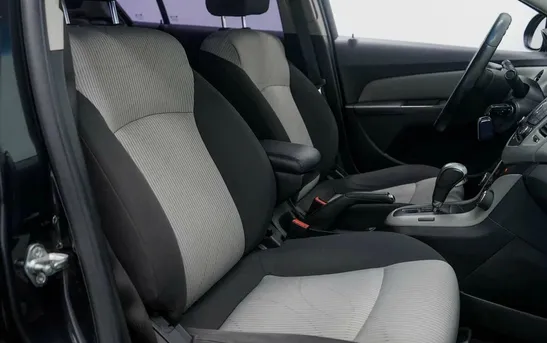 Chevrolet Cruze 1.60 автомат, фото №1
