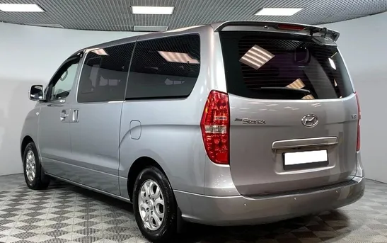 Hyundai Grand Starex 2.50 автомат, фото №1
