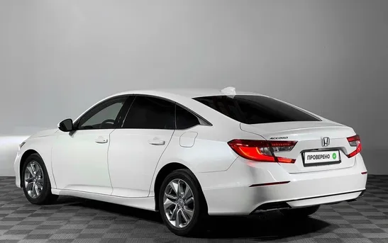 Honda Accord 1.50 вариатор, фото №1