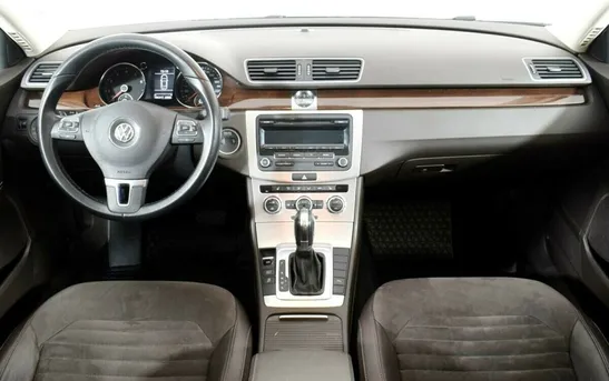 Volkswagen Passat 1.80 робот, фото №1