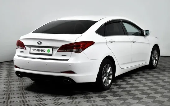 Hyundai i40 2.00 автомат, фото №1