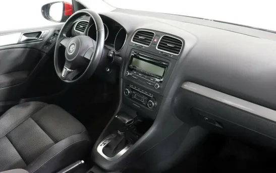 Volkswagen Golf 1.60 робот, фото №1