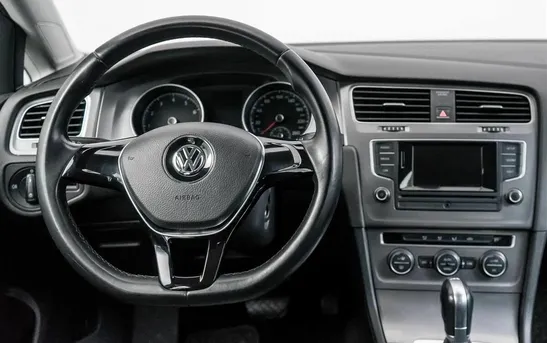 Volkswagen Golf 1.40 робот, фото №1