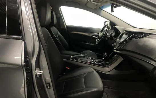 Hyundai i40 2.00 автомат, фото №1