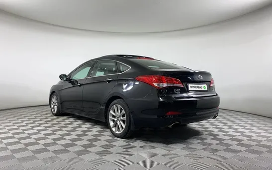 Hyundai i40 2.00 автомат, фото №1