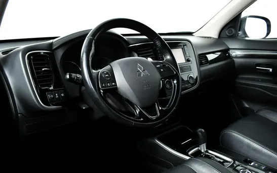 Mitsubishi Outlander 2.40 вариатор, фото №1