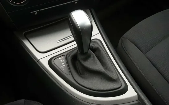 BMW 1 серии 2.00 автомат, фото №1