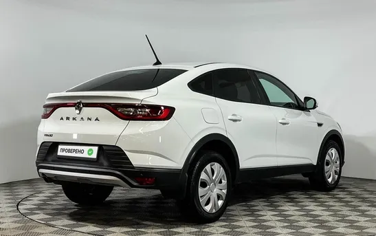 Renault Arkana 1.60 механика, фото №1