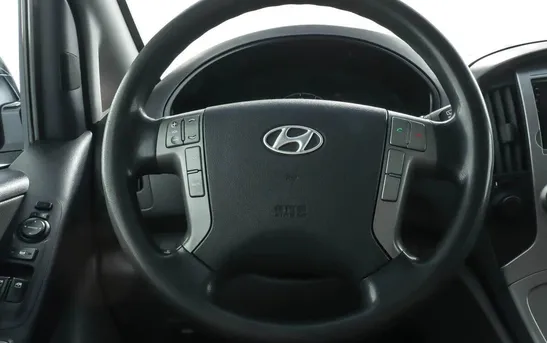 Hyundai Grand Starex 2.50 автомат, фото №1