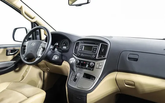 Hyundai H-1 2.50 автомат, фото №1