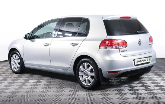 Volkswagen Golf 1.60 робот, фото №1