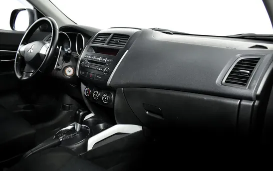 Mitsubishi ASX 1.80 вариатор, фото №1