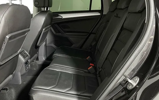 Volkswagen Tiguan 2.00 робот, фото №1